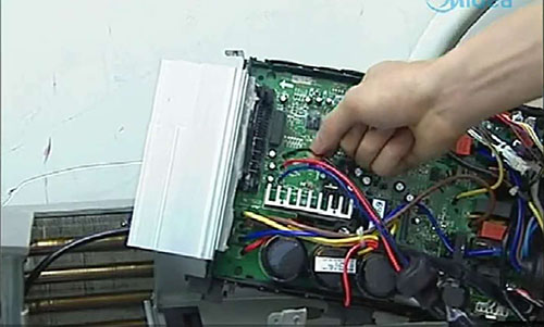 云南美的空调电话是多少